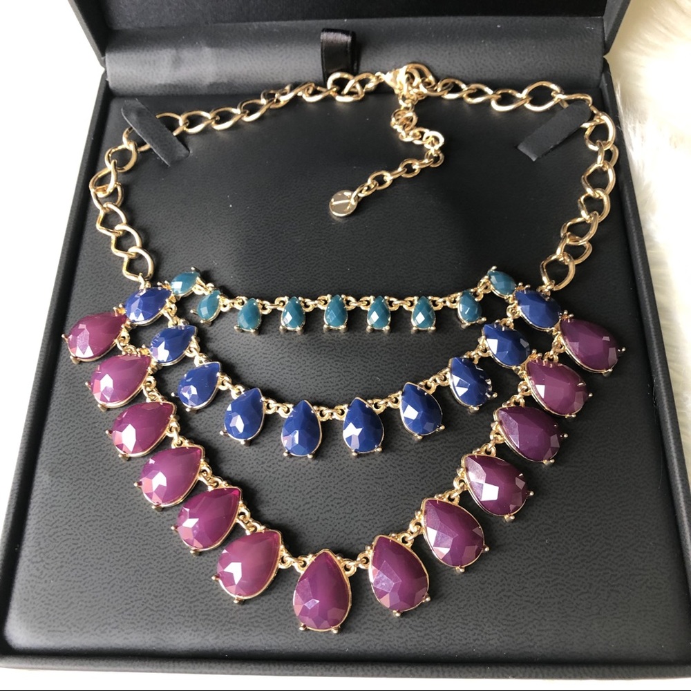 Talbots Acrylic Rhinestones Necklace